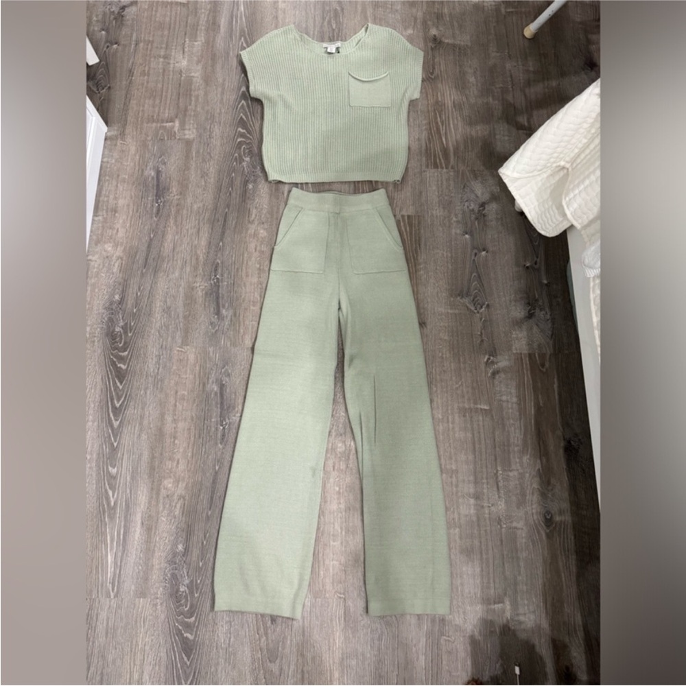 NWT Green Knit Matching Set